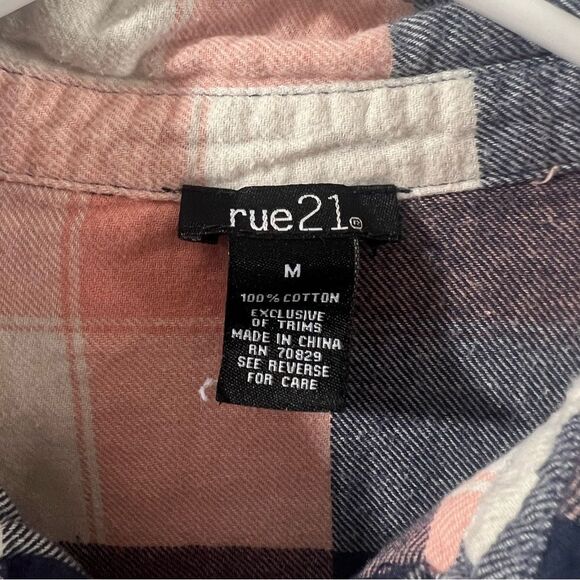 - Rue21  Flannel shirt - Picture 4 of 4